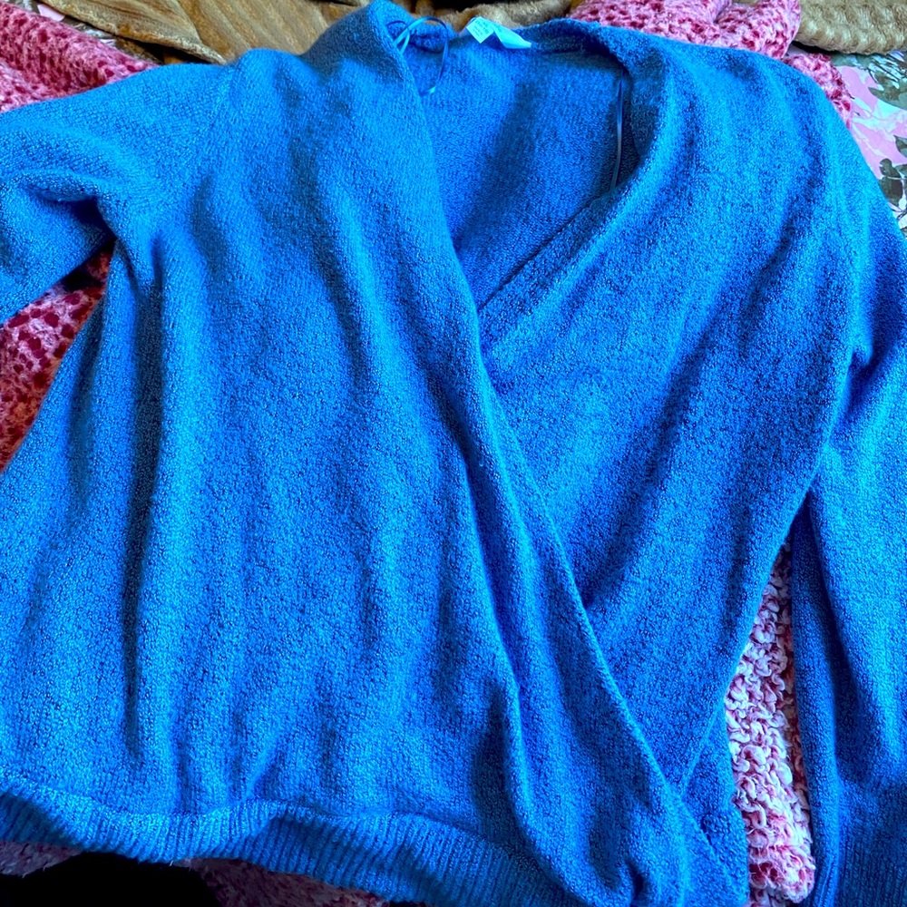Low cut Winter sweater